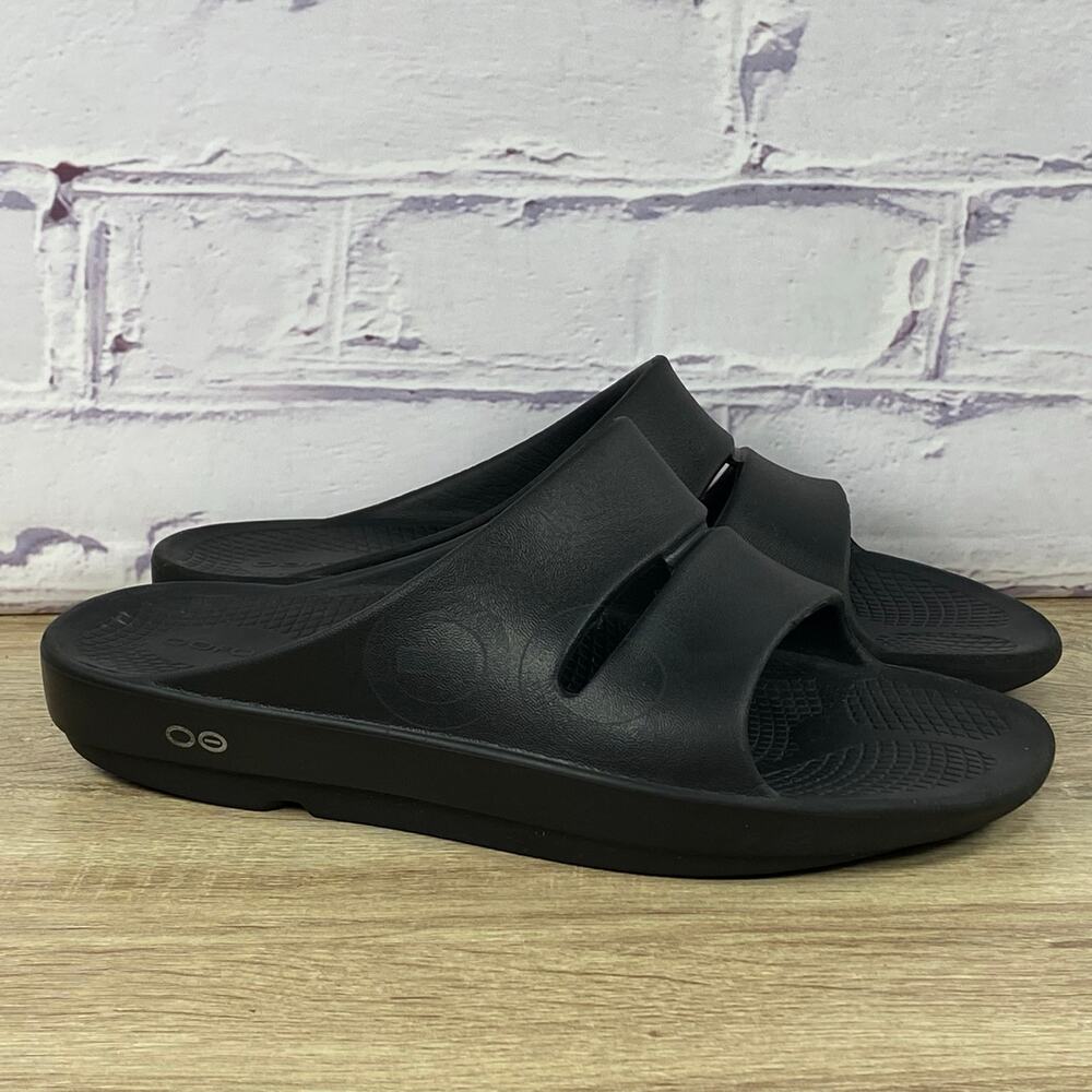OOFOS Black Men's/Unisex Recovery Slide Sandals